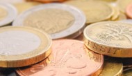 GBP dips as BoE remains on hold slashes growth; Tepid US CPI does not help USD